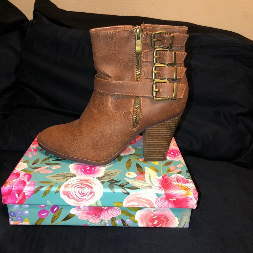Brown heels